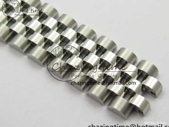 0125 WeatherProof Oyster Perpetual 41mm 124300 BP Maker Best Edition Silver Dial on SS Jubilee Bracelet A 2639